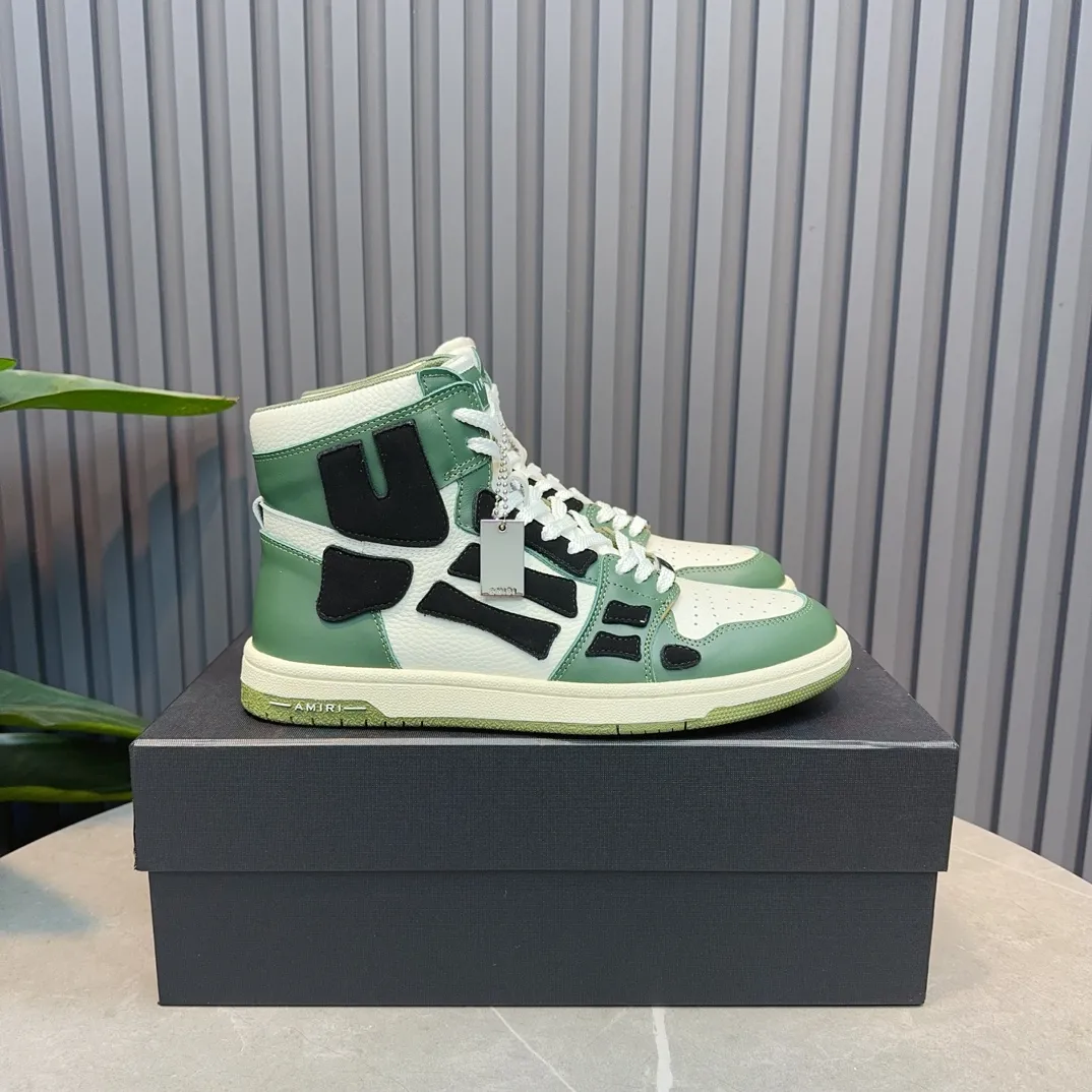 Men's shoes💰620💰 AMIRI AMIRI trendy brand hot sale🔥 Available all year round✅Couples💑 Official website synchronization Imported fabrics 1⃣️ratio 1⃣️Re-engraved, original factory special original sole, 35-45 (38.45. Non-refundable)
